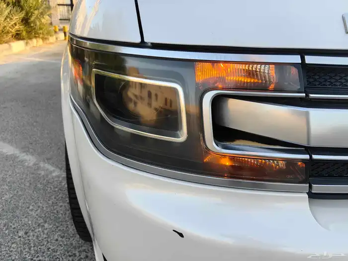 فورد فليكس تيربو فل اوبشن فتحات سقف موديل 2013 م بحالة ممتاز 8