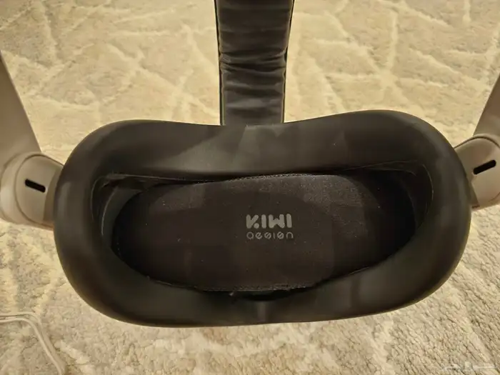 Oculus quest 2 256gb مع اكسسوارات 4