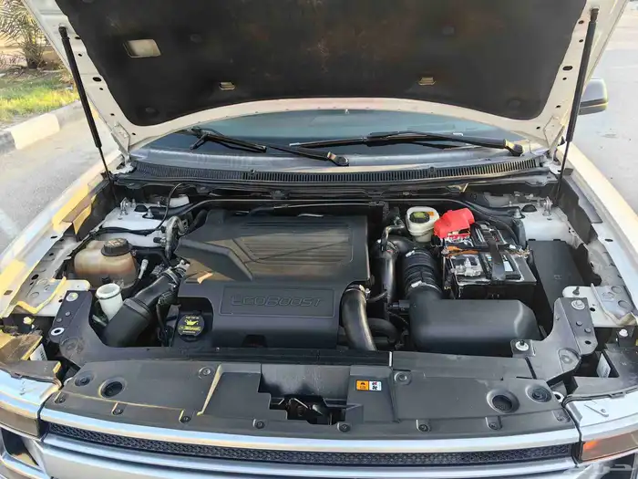 فورد فليكس تيربو فل اوبشن فتحات سقف موديل 2013 م بحالة ممتاز 33