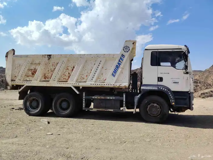 قلابات مان للبيع 0