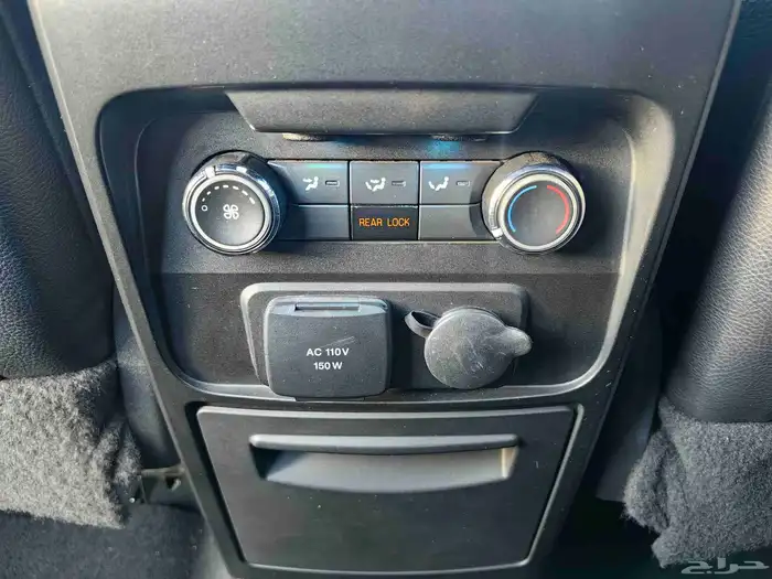 فورد فليكس تيربو فل اوبشن فتحات سقف موديل 2013 م بحالة ممتاز 20