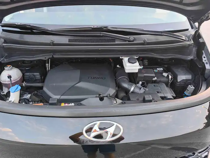 هونداي ستاريا ديزل 11 راكب موديل 2022م وارد كوريا 31