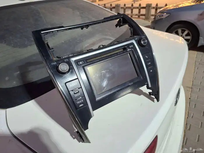 شاشة كامري 2014 وكالة (عطل باللمس) 0