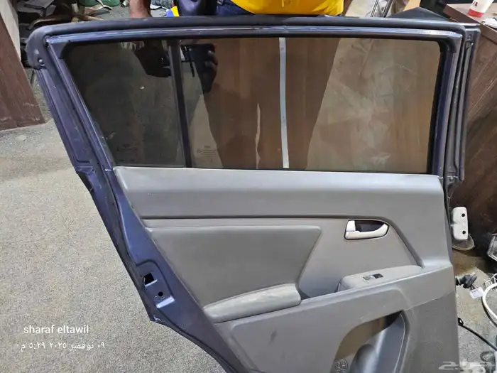 باب خلف السائق يسار كيا اسبورتاج 2