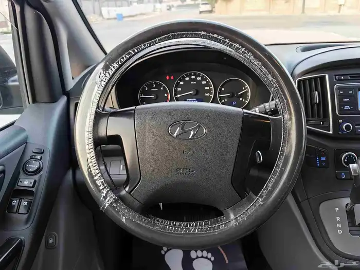 هونداي H1 ستاريكس ديزل 12 راكب موديل 2021 م بدي وكالة 17