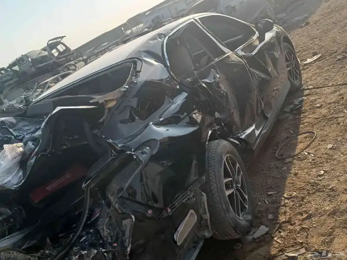 تشليح بيع قطع غيار كامري مديل 2023 3