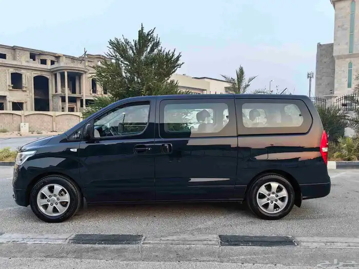 هونداي H1 ستاريكس ديزل 12 راكب موديل 2021 م بدي وكالة 1