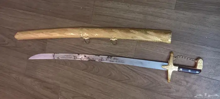 سيف زينه مصنوع من المعدن 2