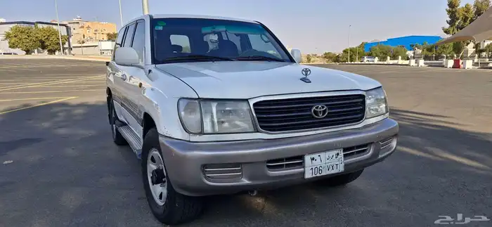 تويوتا صالون لاندكروزر موديل 2000 نضيف جدا 2