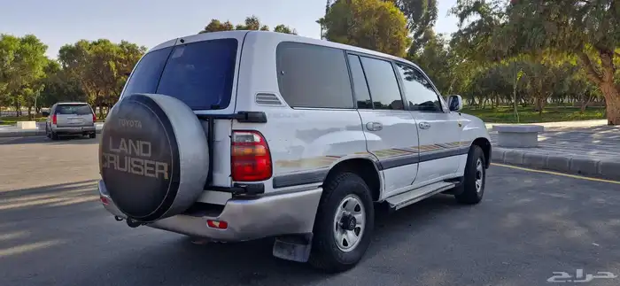 تويوتا صالون لاندكروزر موديل 2000 نضيف جدا 4