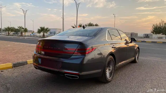 هونداي جينسيس بنزين 6 سلندر 2021 رادار برجيكتر تحكم امامي 3