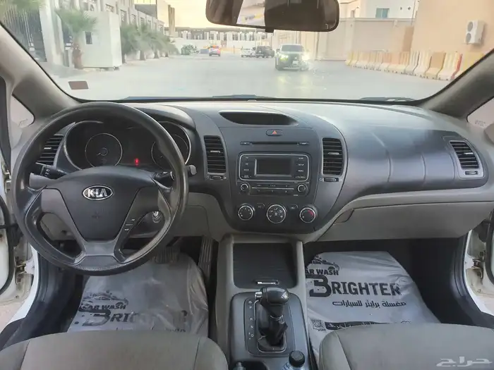 للبيع كيا سيراتو 2016 مالك أول 13