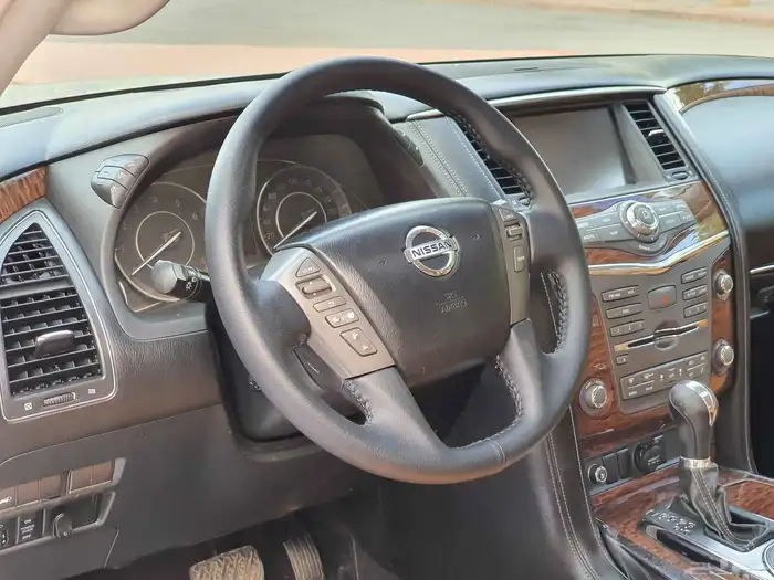 نيسان باترول 2015 بلاتنيوم فل سعودي 18