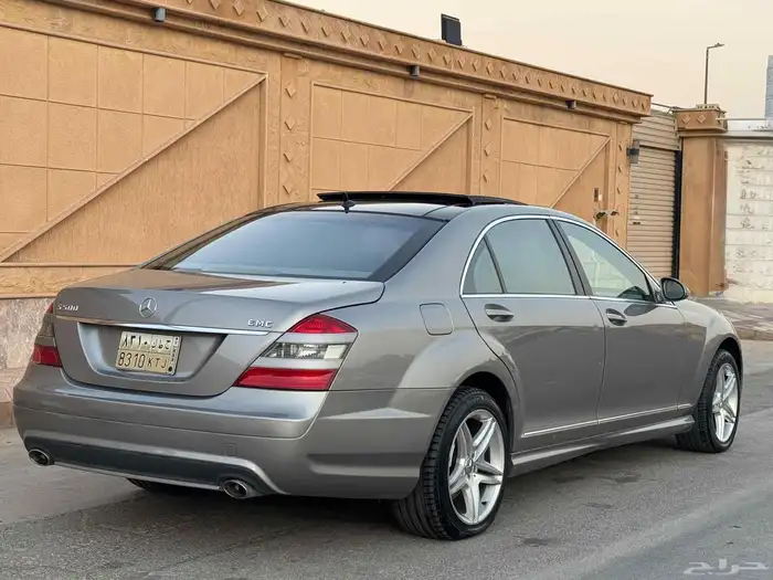 مرسيدس 2009 - S500 نظيف 10