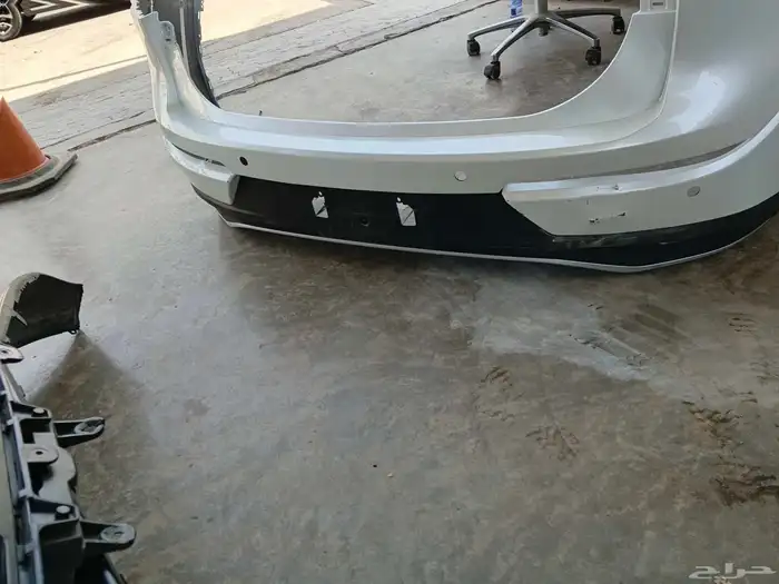 صدامات كراون تويوتا 2024-2025 اصلي وكاله 6