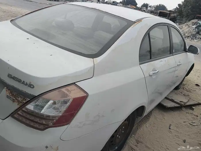 جيلي امجراند حجم 7 موديل 2013 تشليح قطع غيار 0