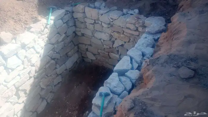 القصيم عنيزه أي نفر موجود شغل بيار تكسير مباني بيارات خزانات 3