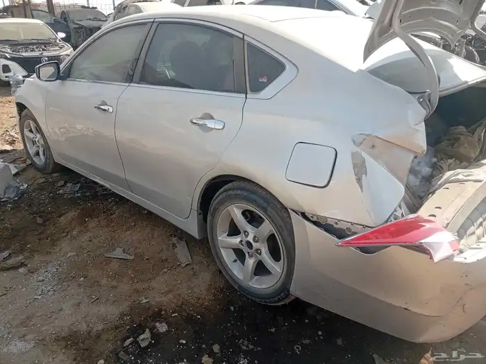 قطع غيار نيسان التيما تشليح مديل 15 3