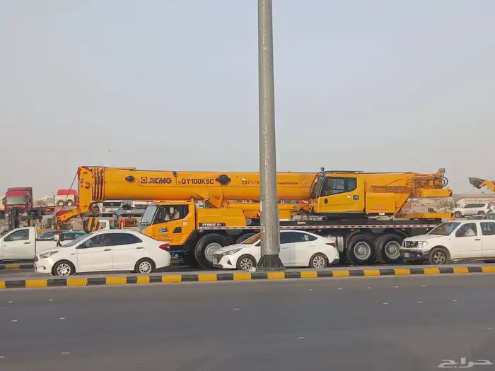 يوجد لدينا جميع انواع المعدات كرينات و سيزارلفت مان لفت 5