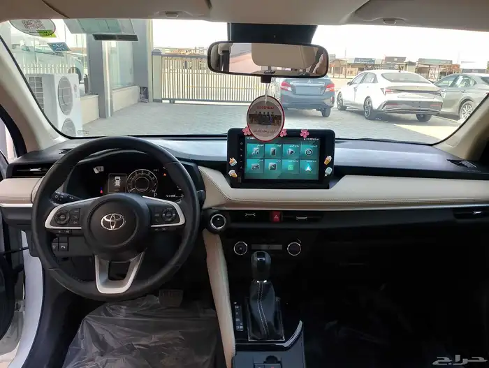 تويوتا يارس 2024 فل كامل 3