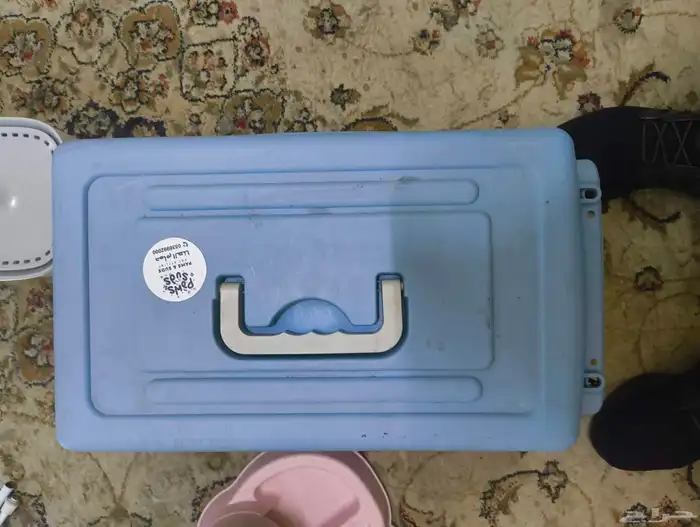 cat accessories and 10 kg dry food 7