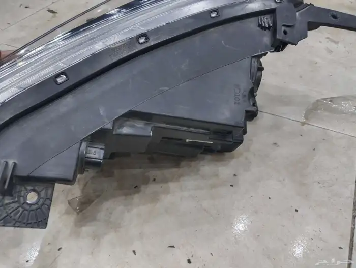 شمعة كيا سونيت 2024 4