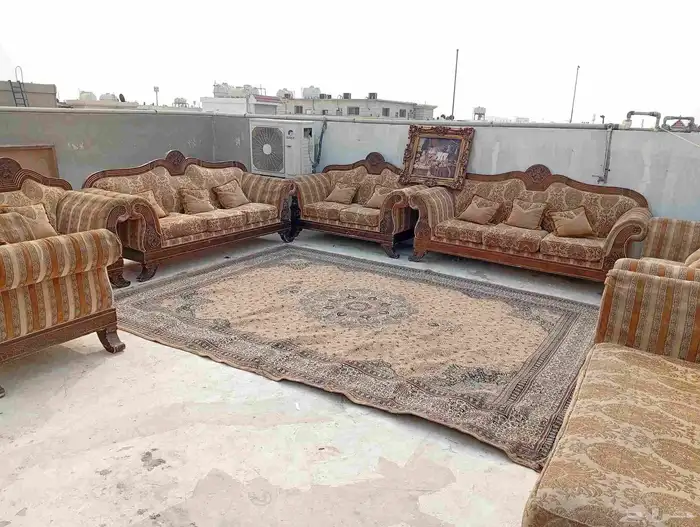 كنب للبيع سبع قطع 3