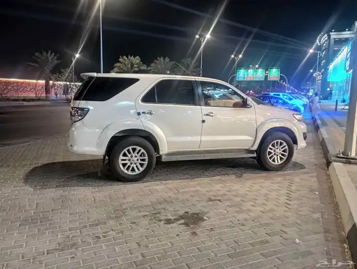 تويوتا فورتشنر 2015 اربعه سلندر 1