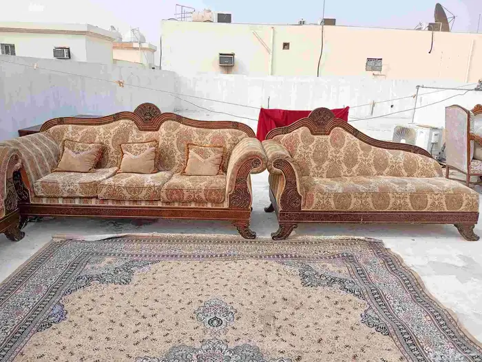 كنب للبيع سبع قطع 2