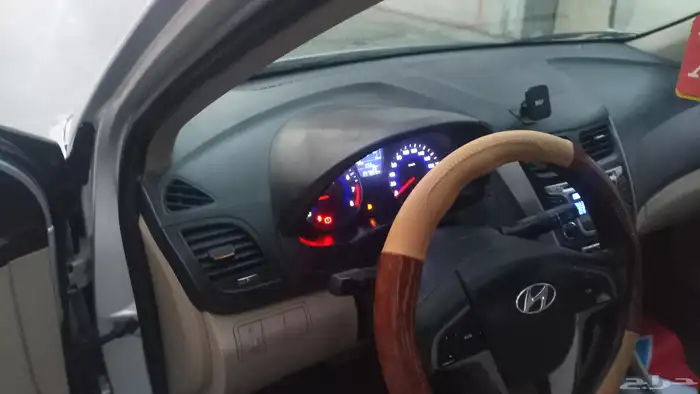 اكسنت للبيع الموديل 2016مفحوص ومجدد الممشى 391رقم 4