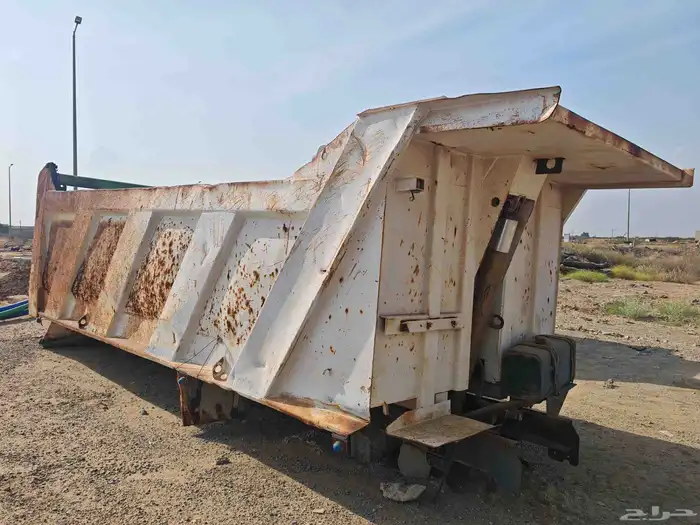 للبيع صندوق قلاب سكس 0