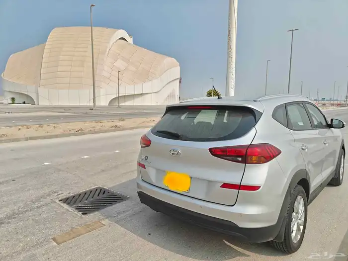 Tucson 2020 mid trim 211 k Kms   60 k sar   no accident. Sau 11