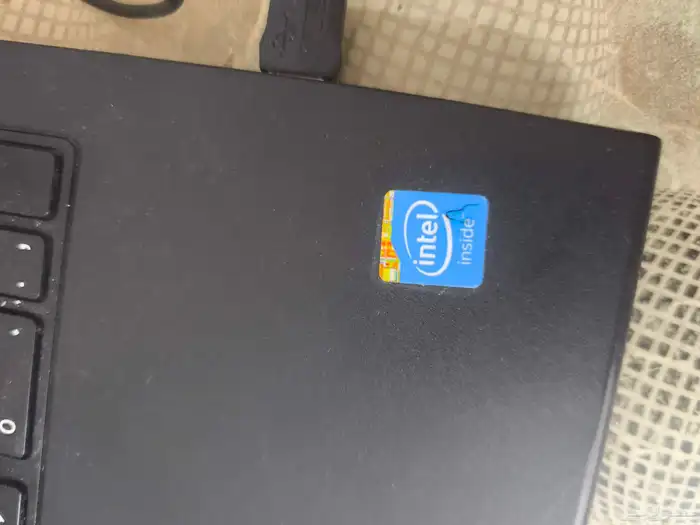 لاب توب ديل 1