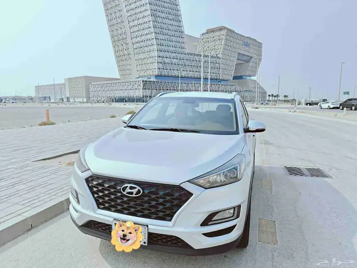 Tucson 2020 mid trim 211 k Kms   60 k sar   no accident. Sau 0