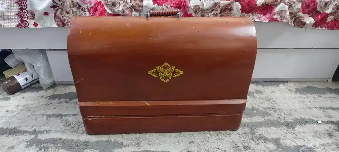 مكينة خياطة أبو الفراشة اصلية قديمة ثراثيه 1