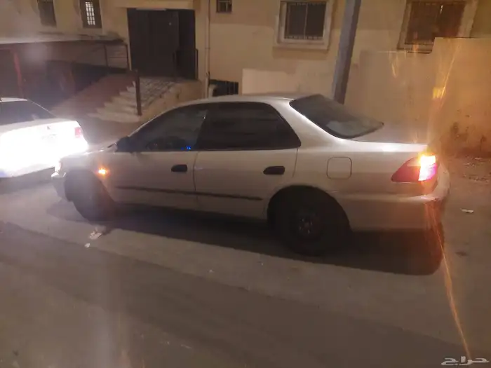 هوندا اكورد موديل 2000 2