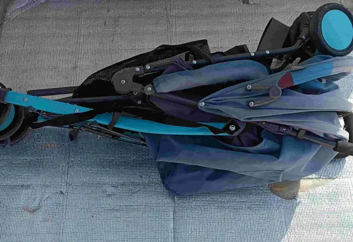 عربة اطفال ومشاية 3