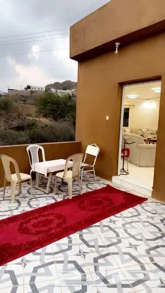 إستراحه للإيجارأسفل عقبة ظلع قبل النفق الأول 1