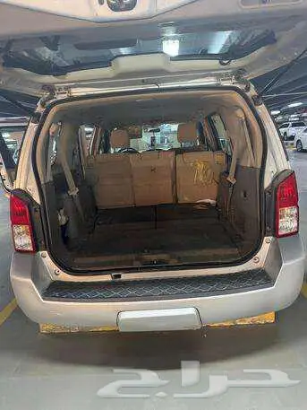 NISSAN PATHFINDER SE 2010 4