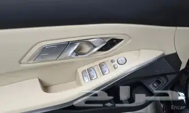 بي إم دبليو الفئة الثالثة (G20) 320i إم سبورت 17