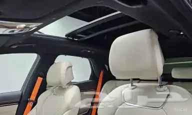 جينيسيس GV70 موديل 2025 18