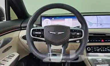 جينيسيس GV70 موديل 2025 12