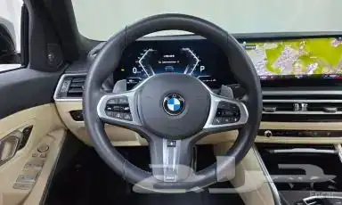 بي إم دبليو الفئة الثالثة (G20) 320i إم سبورت 12