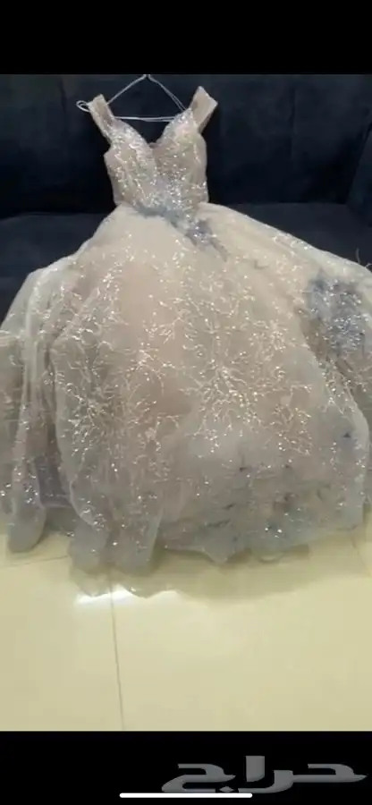 فساتين جديده وفخمه مقاس S و L 1