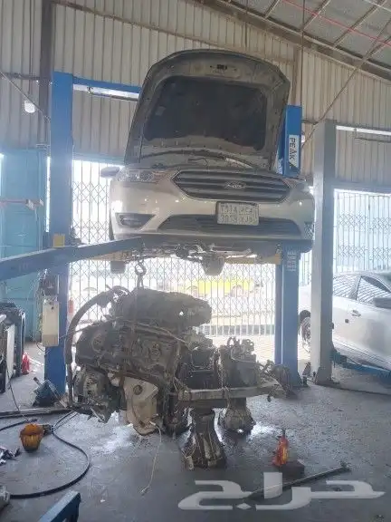 صيانة فورد اكسبلورر 8