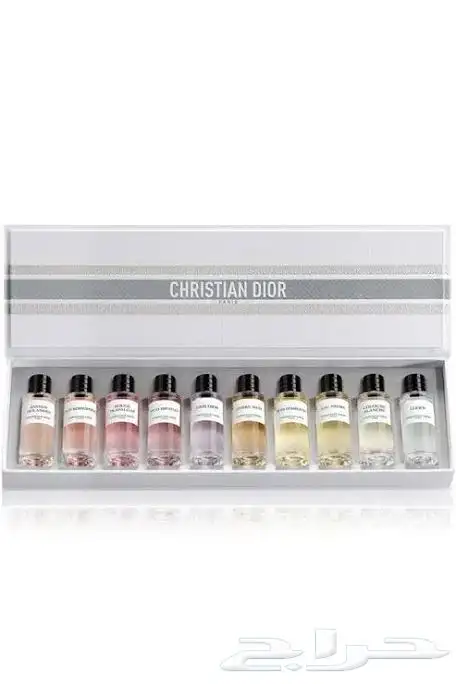 متوفر لدينا اطقم عطوار وادوات تجميل 5