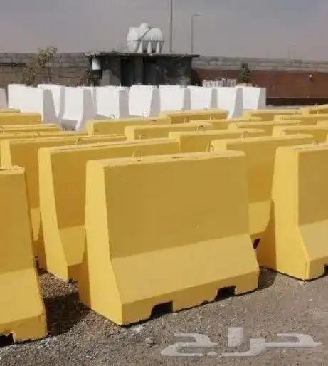 حواجز خرسانية نيوجرسي سفتي مصدات قواعد انارة 5