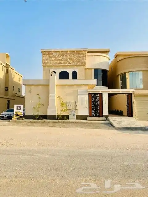 فيلا درج صاله وشقتين بحي البيان 0