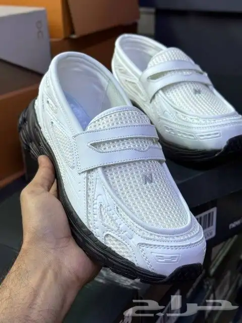 شوزات هرمز نايك نيوبلانس اديداس اسيكس ماستر 38