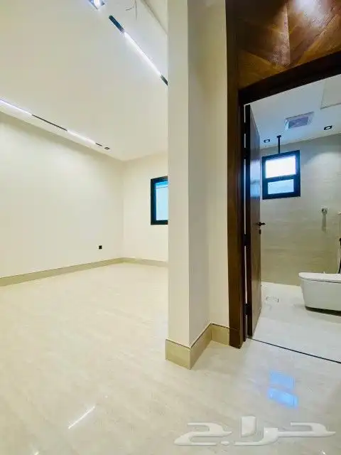 فيلا درج صاله وشقتين بحي البيان 26